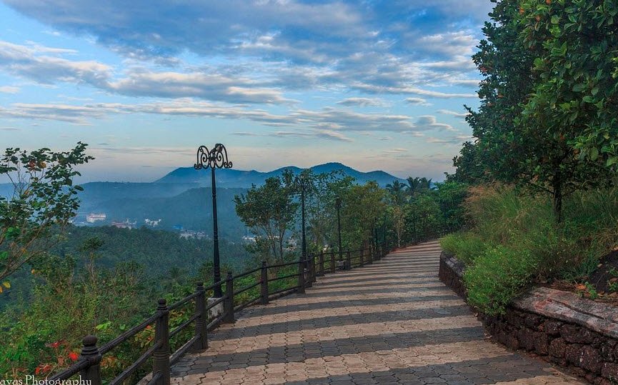Kottakkunnu Hill Station, Malappuram, Kerala - Vushii.com
